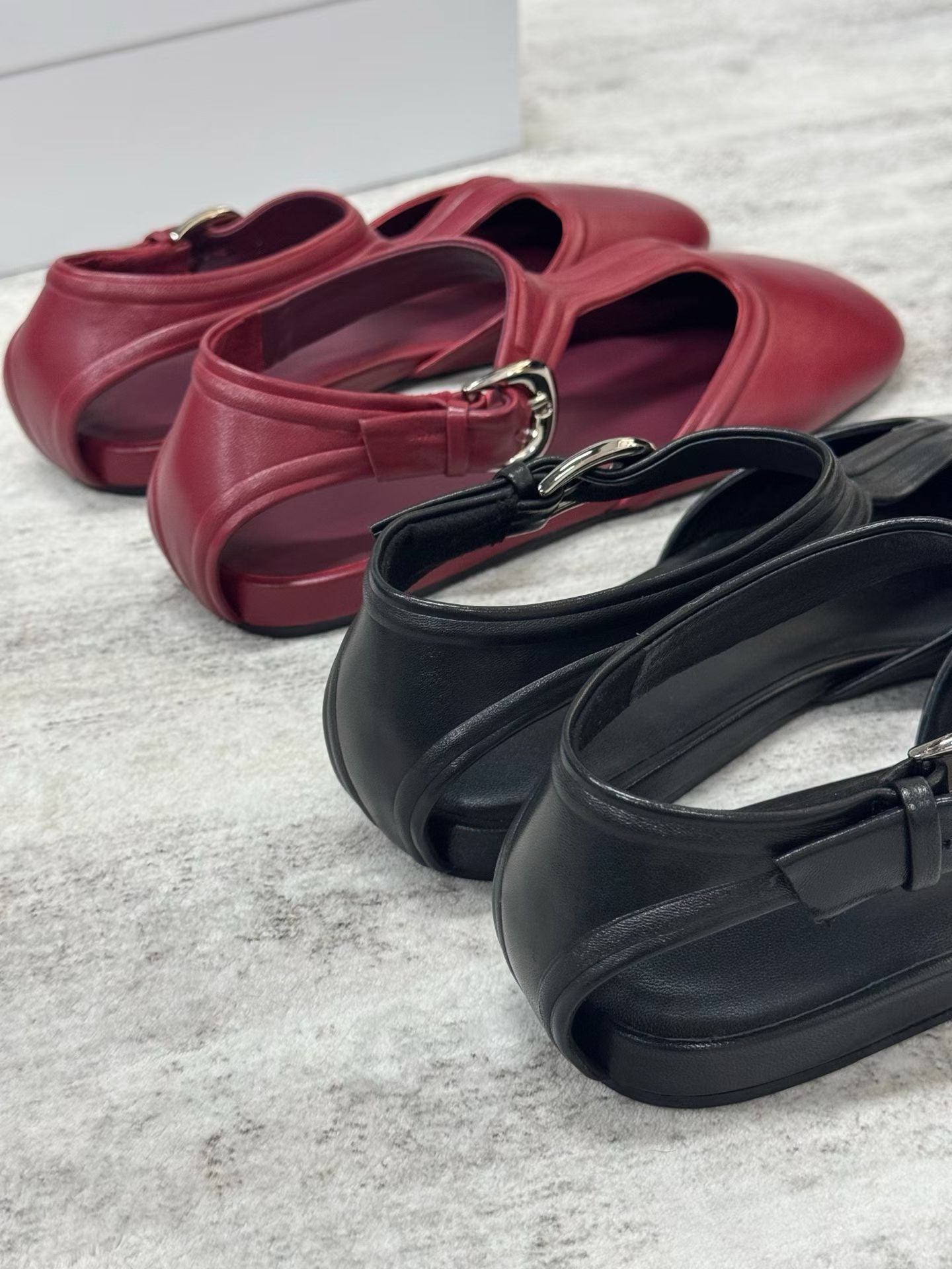 Minimal Leather Mary Jane Flats