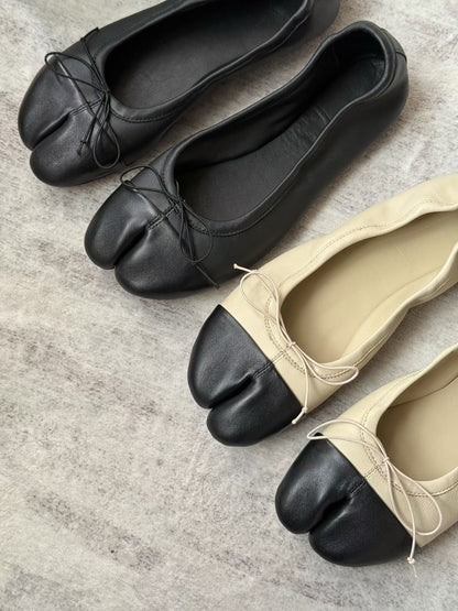 Bow Tabi Leather Ballet Flats