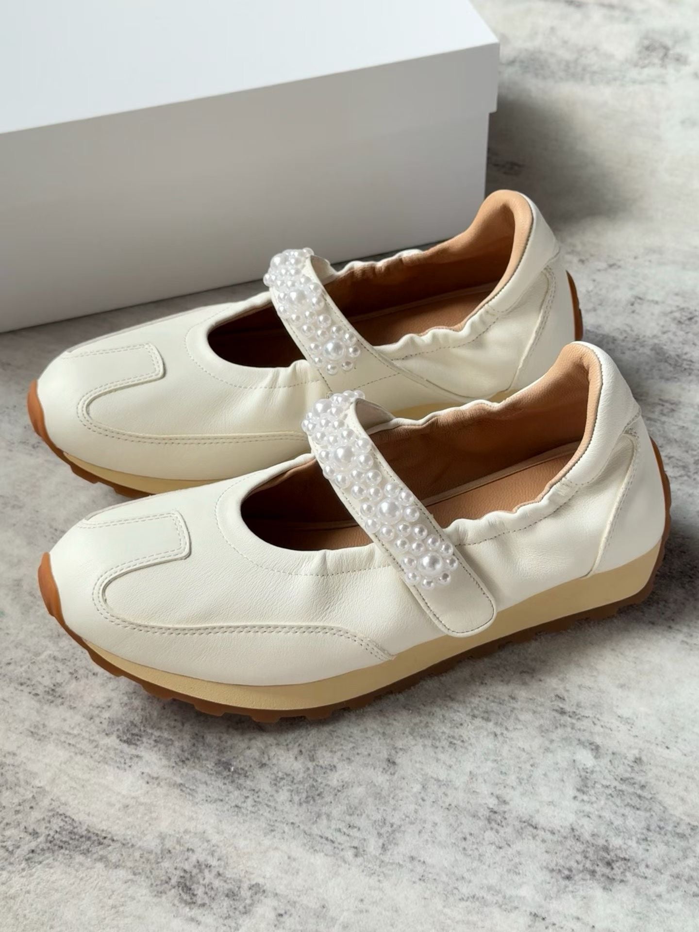 Pearl Strap Leather Mary Jane Sneakers