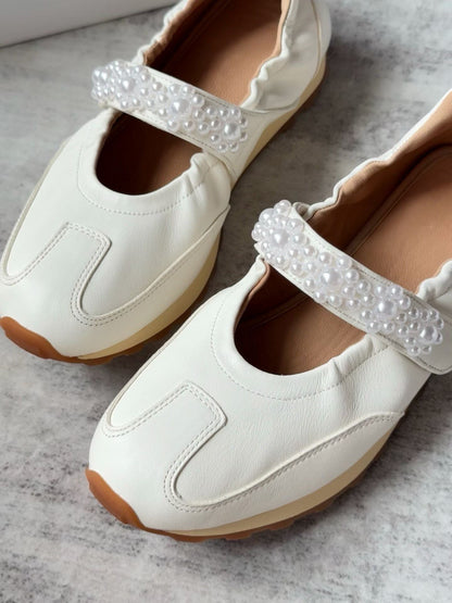 Pearl Strap Leather Mary Jane Sneakers