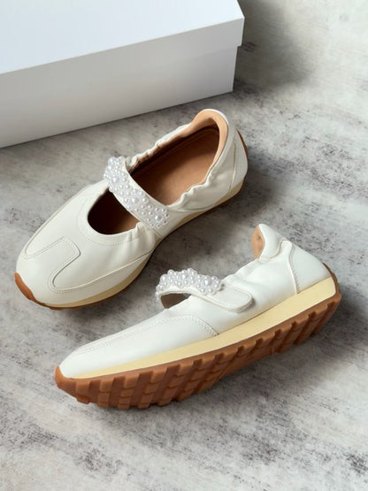 Pearl Strap Leather Mary Jane Sneakers