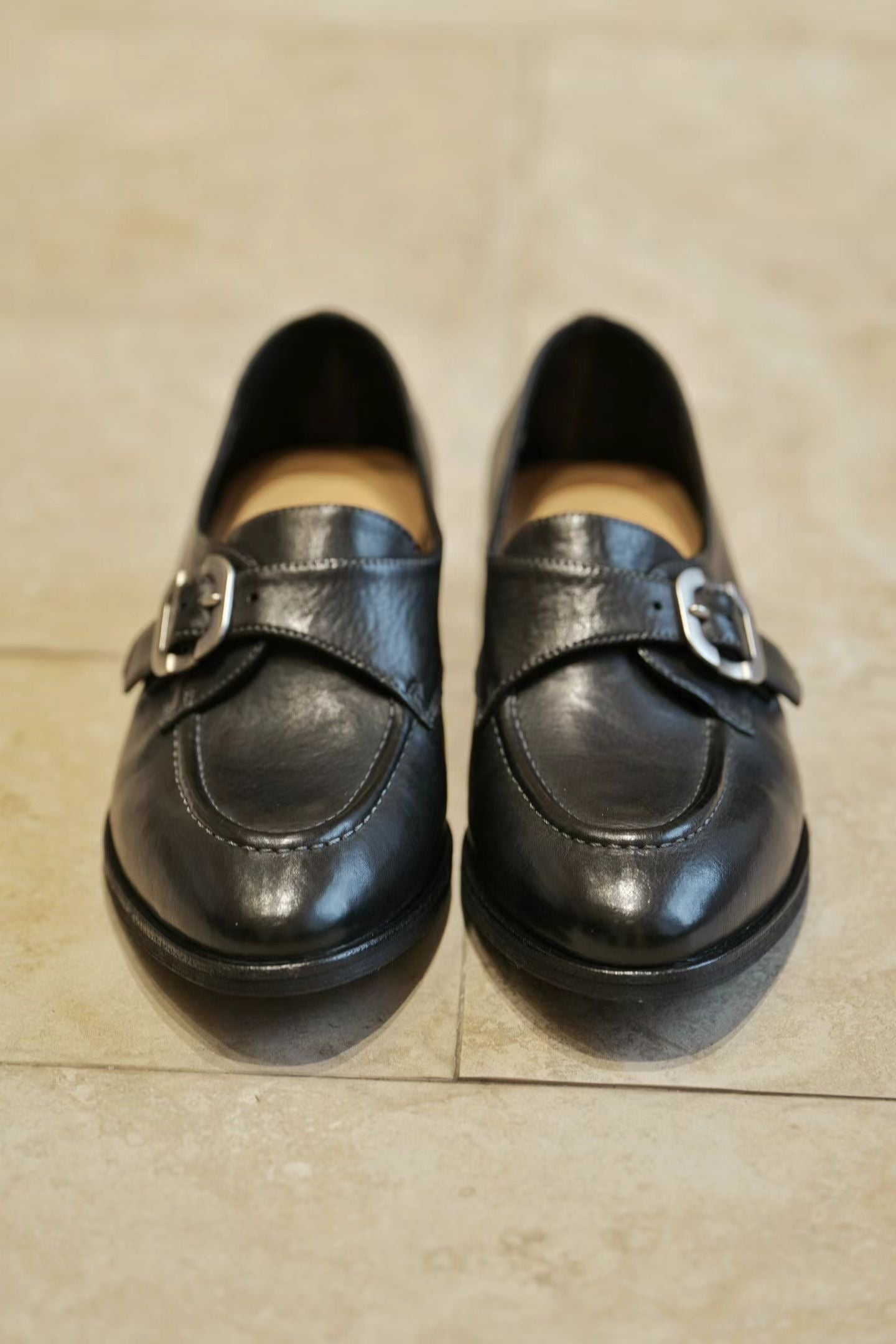 Vintage Buckle Leather Loafers