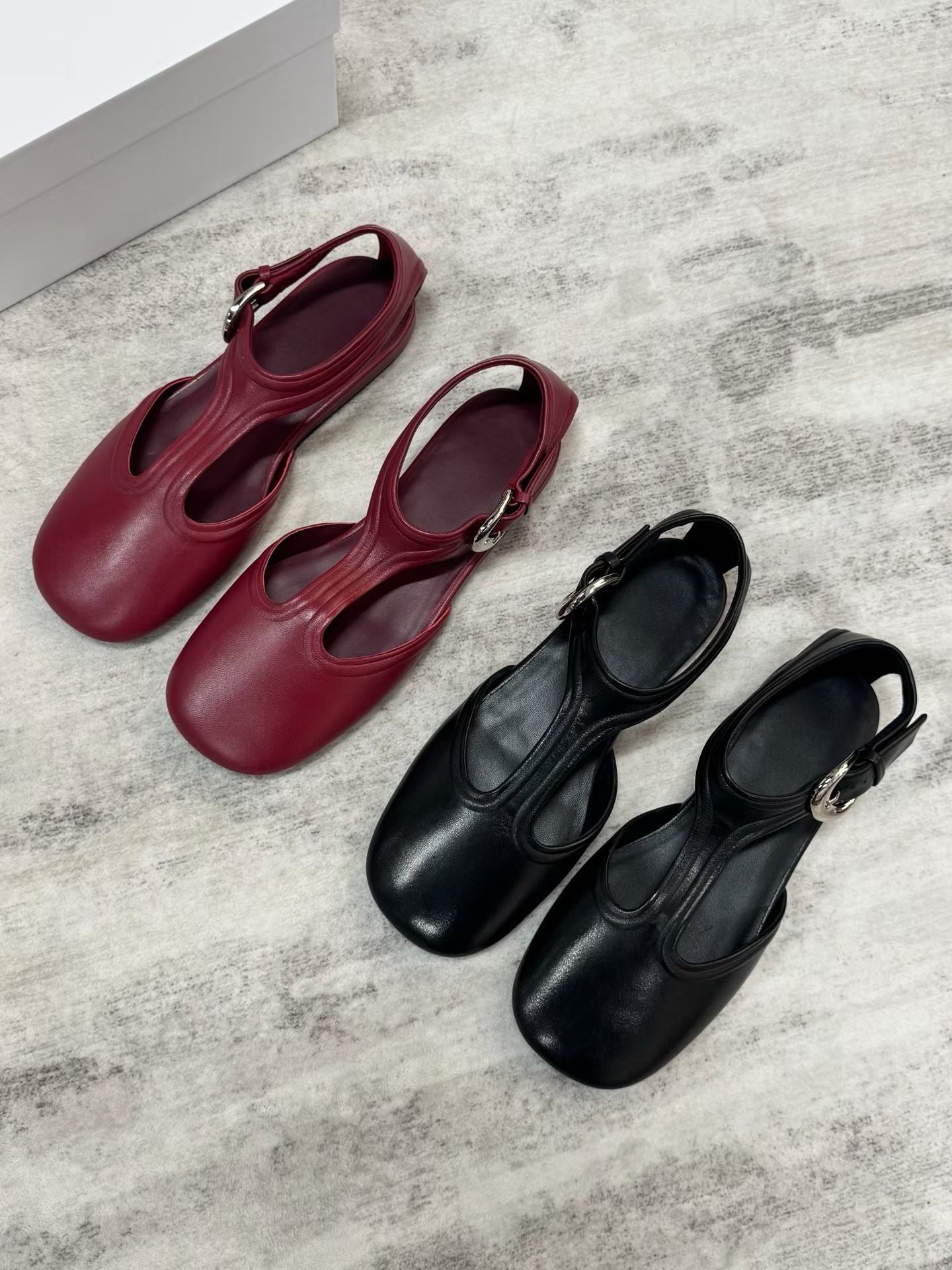 Minimal Leather Mary Jane Flats